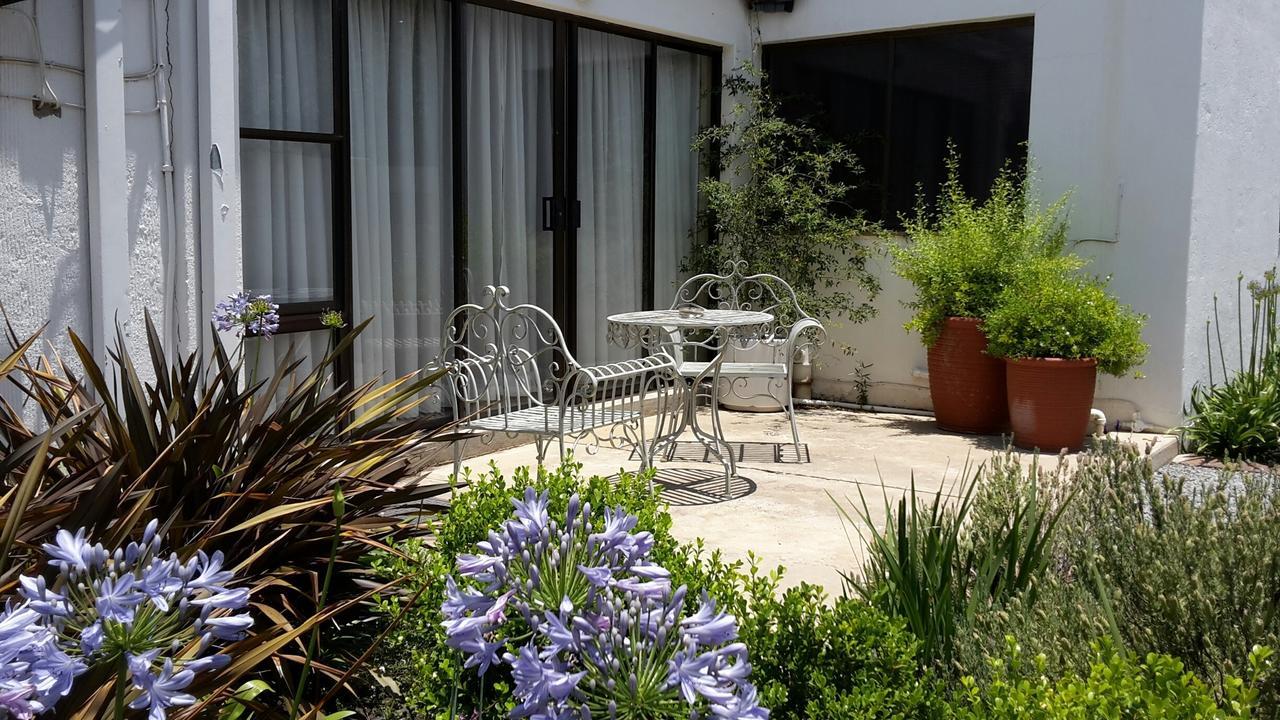Bettie'S Luxury Lodge Kroonstad Habitación foto